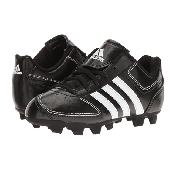 boys adidas baseball cleats